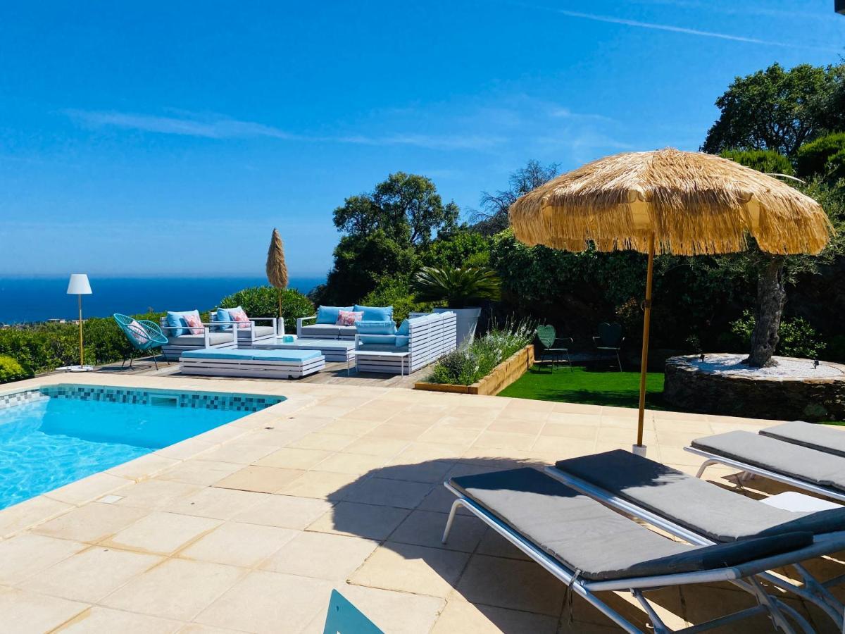 Villa Jucanos - Vue Mer Panoramique Golfe De St-Tropez Cavalaire-sur-Mer Exterior foto